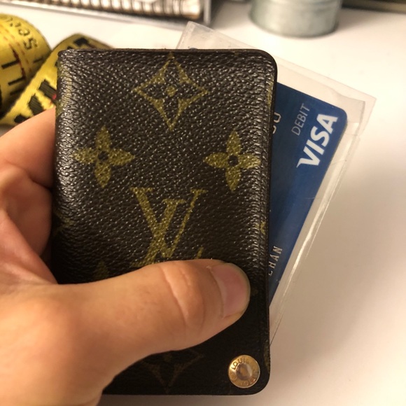 Louis Vuitton Minimal Wallet - Picture 2 of 4
